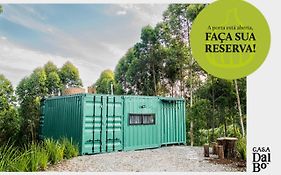 Casa Container FIGO em meio a natureza na Serra Gaúcha